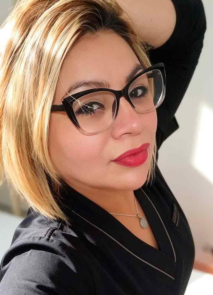 Ana Zona Pilar