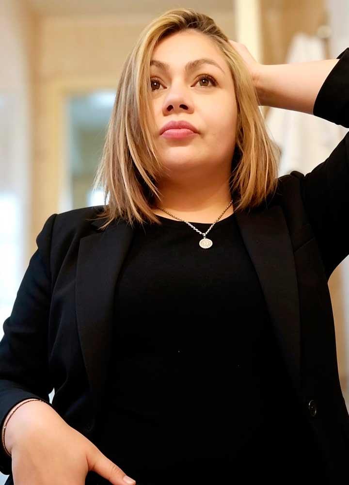 Ana Zona Pilar