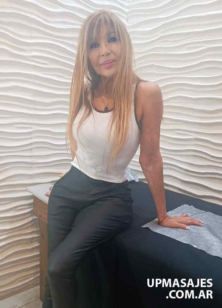 Ashley Masajista Zona Microcentro