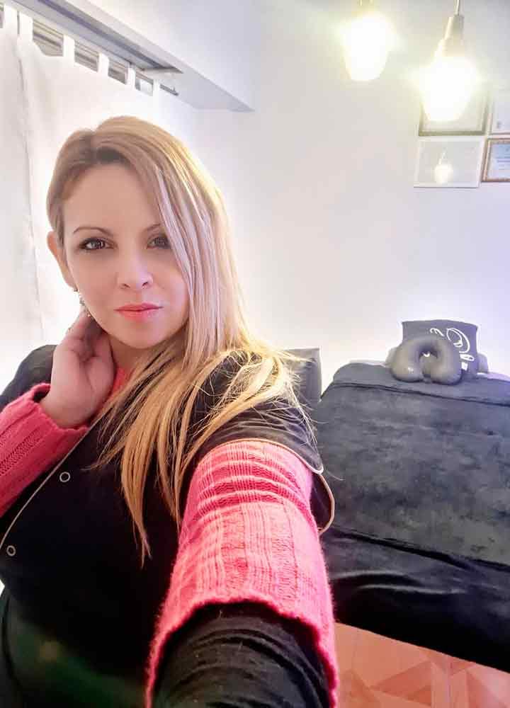 Jenn Zona Caballito