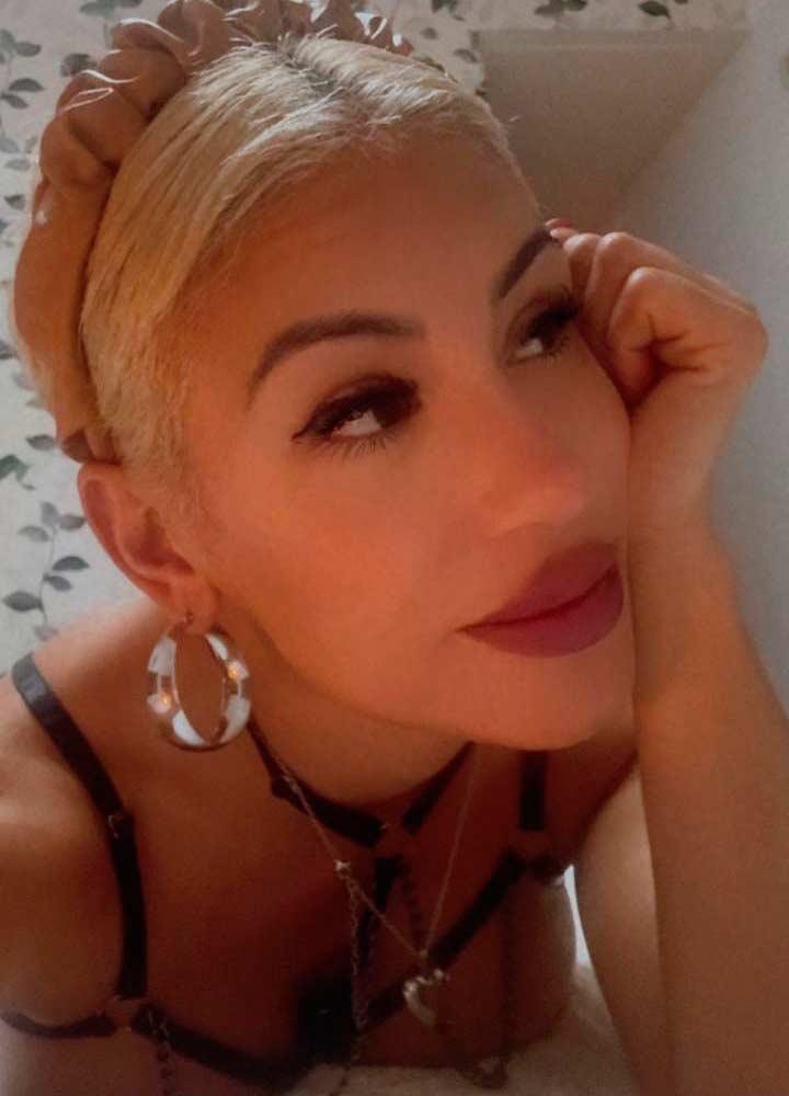 Pilar Masajista Sensual Zona Adrogue
